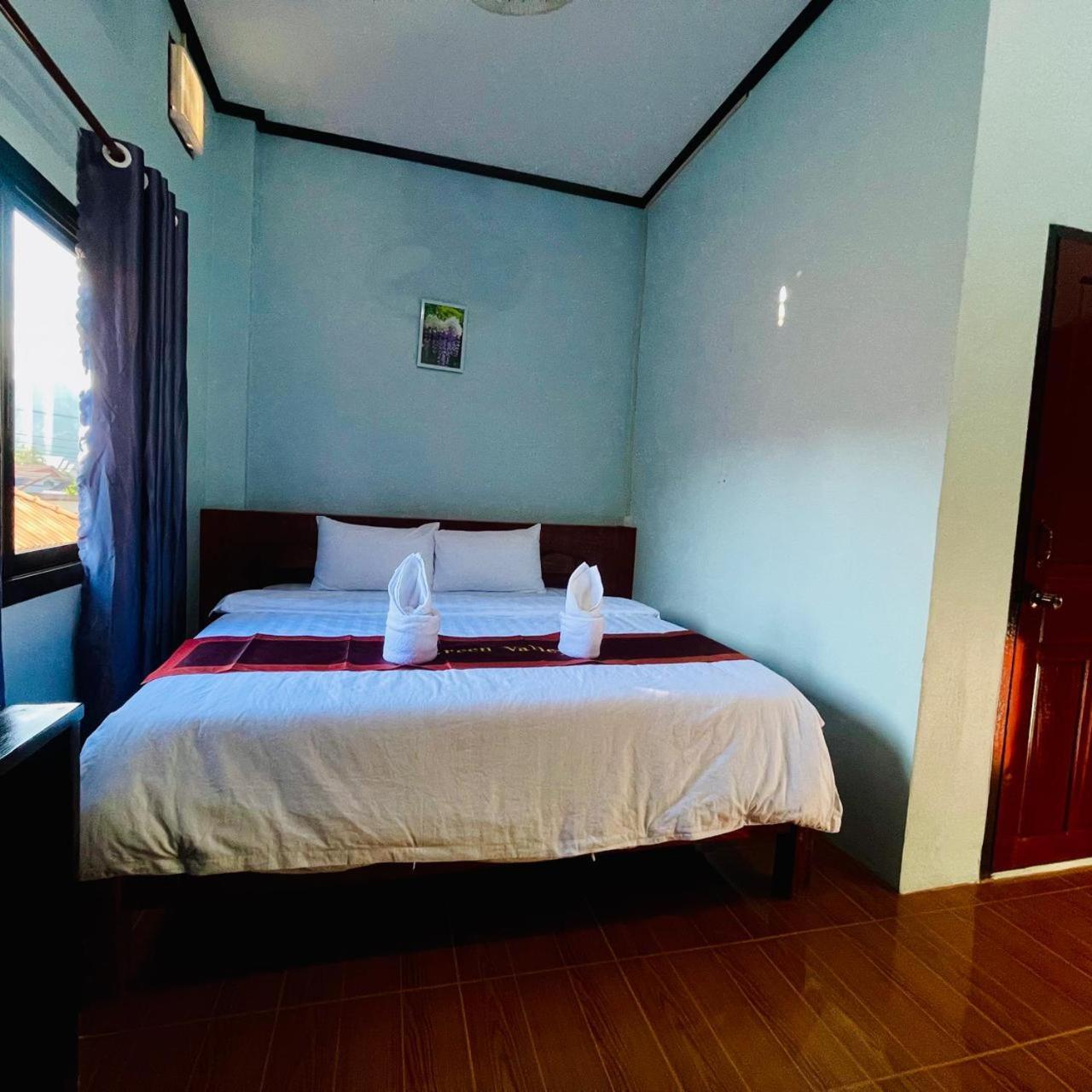 Smile Guesthouse Vangvieng Vang Vieng Exteriér fotografie